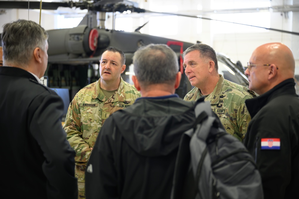 Croatian president visits Minnesota National Guard aviators