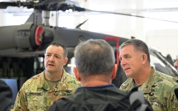 Croatian president visits Minnesota National Guard aviators