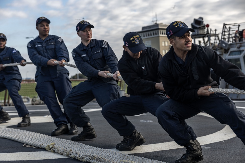 USS Mahan (DDG 72) Arrives in Wilhelmshaven, Germany