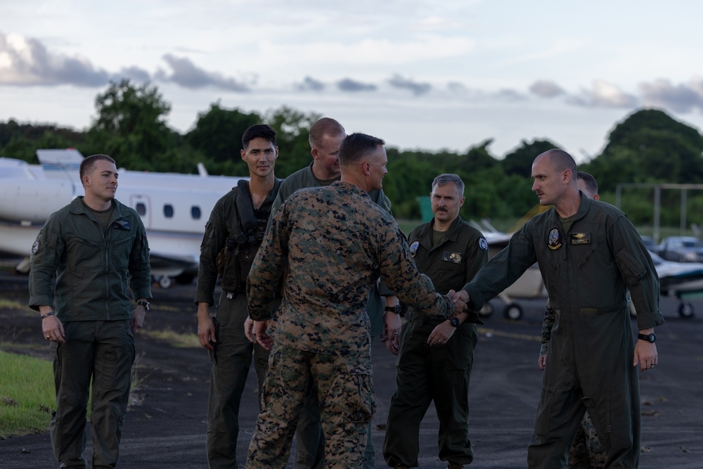 22nd MEU(SOC) | Lt. Gen. Anderson visits 22nd MEU(SOC) Marines in Puerto Rico
