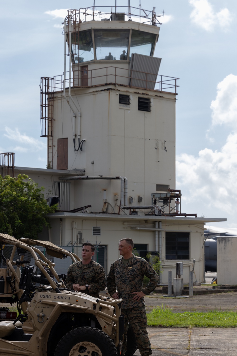 22nd MEU(SOC) | Lt. Gen. Anderson visits 22nd MEU(SOC) Marines in Puerto Rico