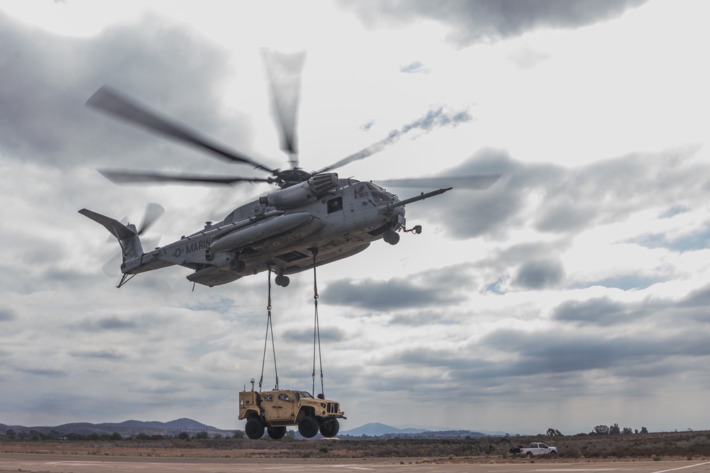 America’s Airshow 2025 Day 2: MAGTF Demo