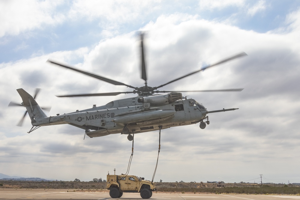 America’s Airshow 2025 Day 2: MAGTF Demo