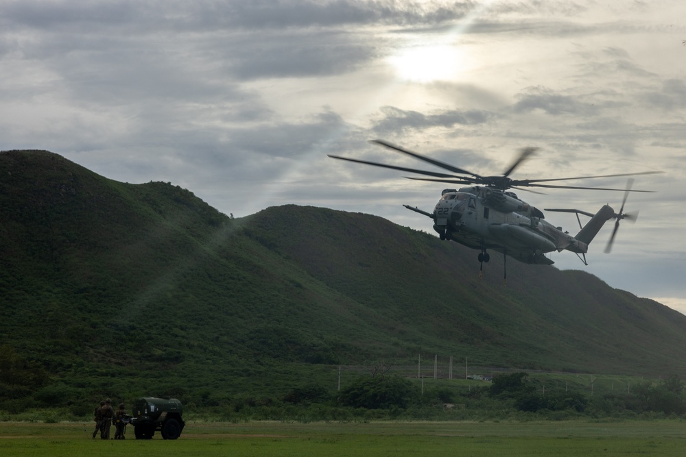 22nd MEU(SOC) | CLB-26 Helicopter Lift Ops