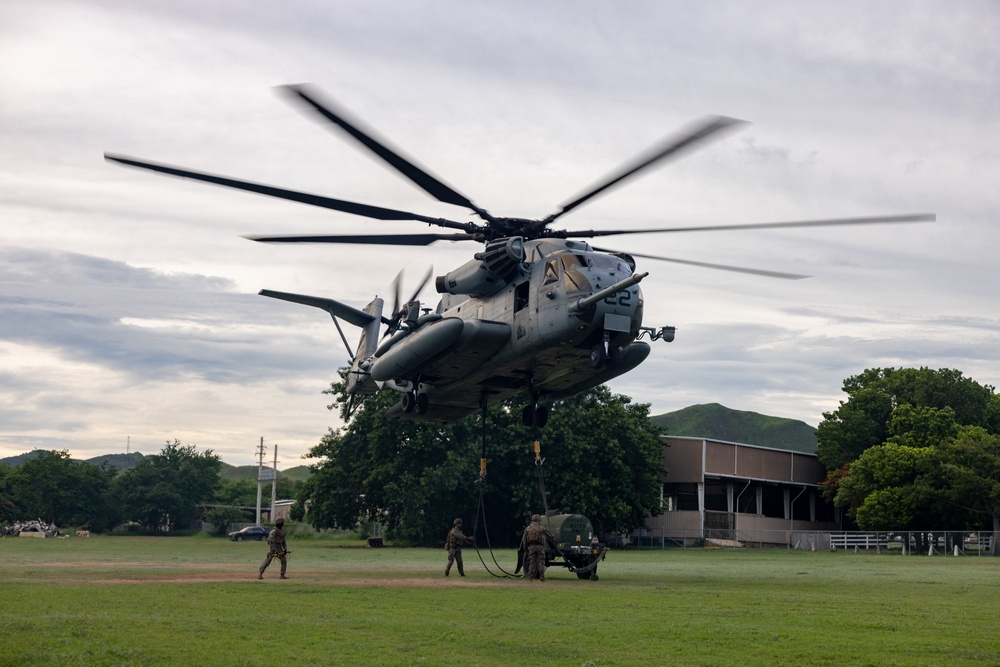 22nd MEU(SOC) | CLB-26 Helicopter Lift Ops