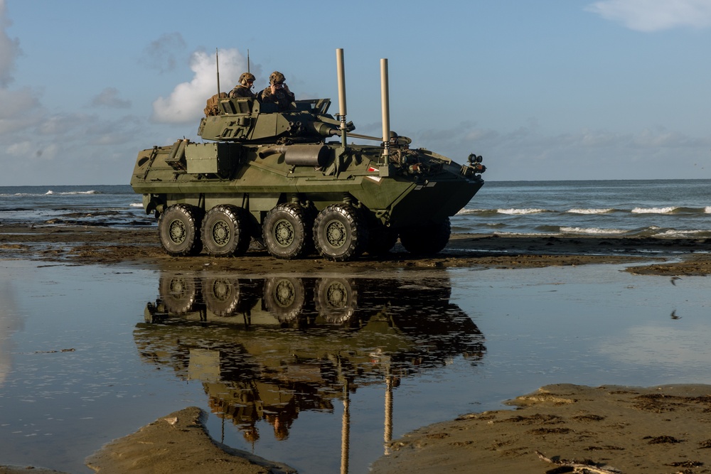 22nd MEU(SOC) | LAV Beach Insert in Puerto Rico