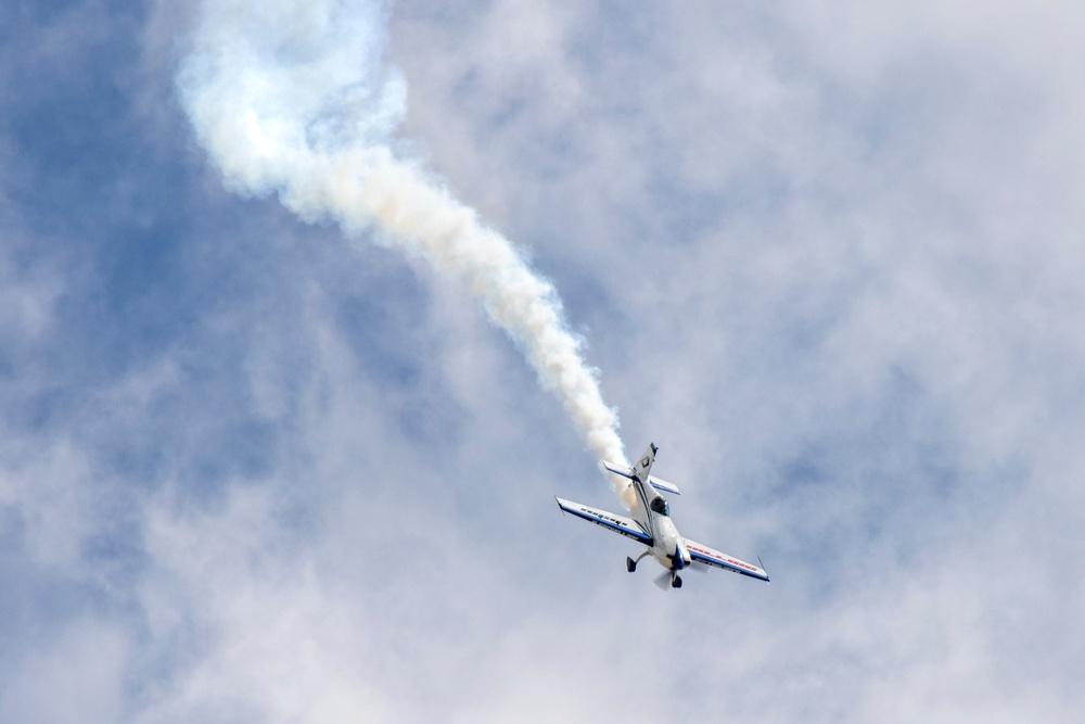 America’s Air Show 2025 Day 2: Aarron Deliu Extra 330 Aerobatics