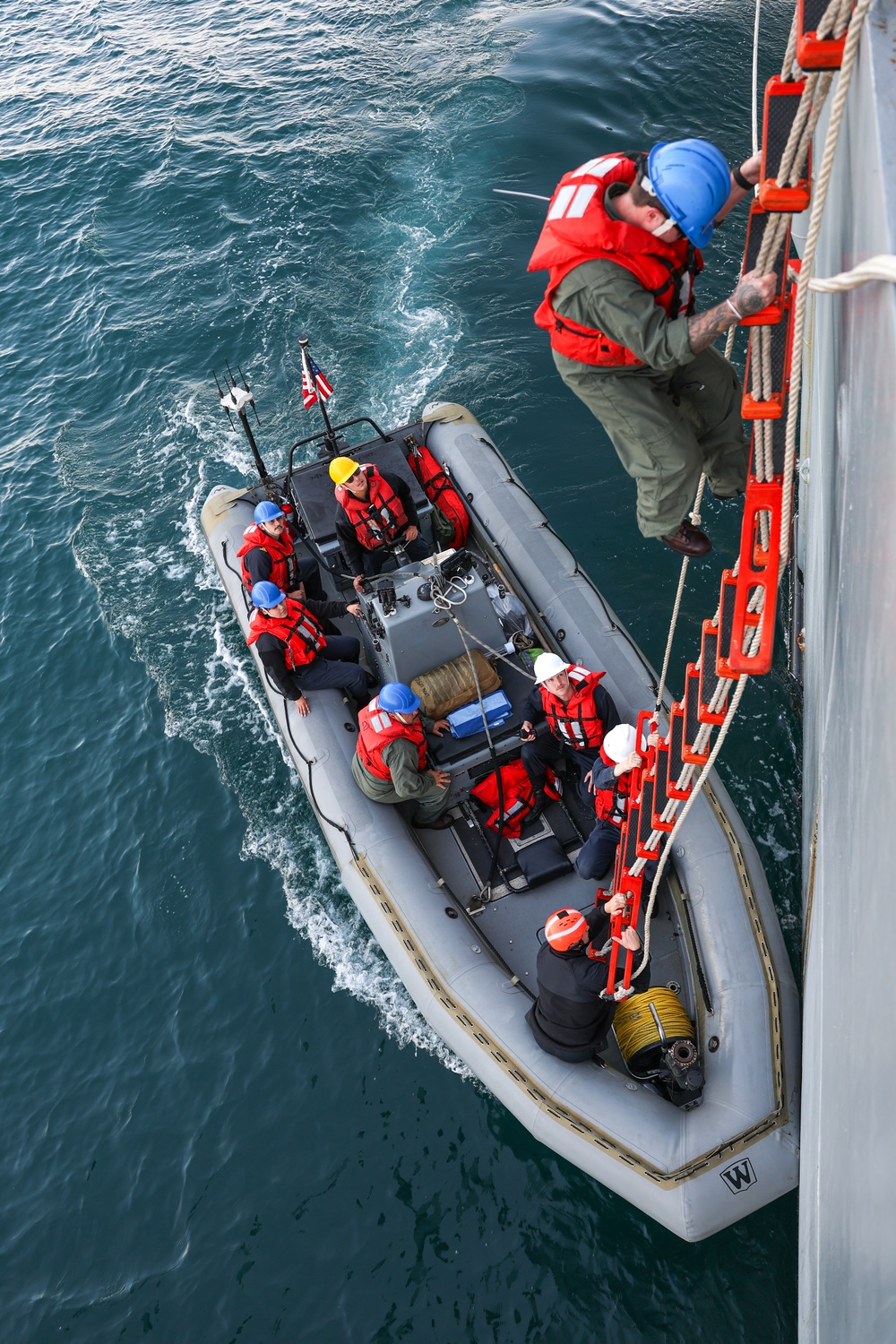 Daily Operations aboard USS Paul Ignatius (DDG 117)