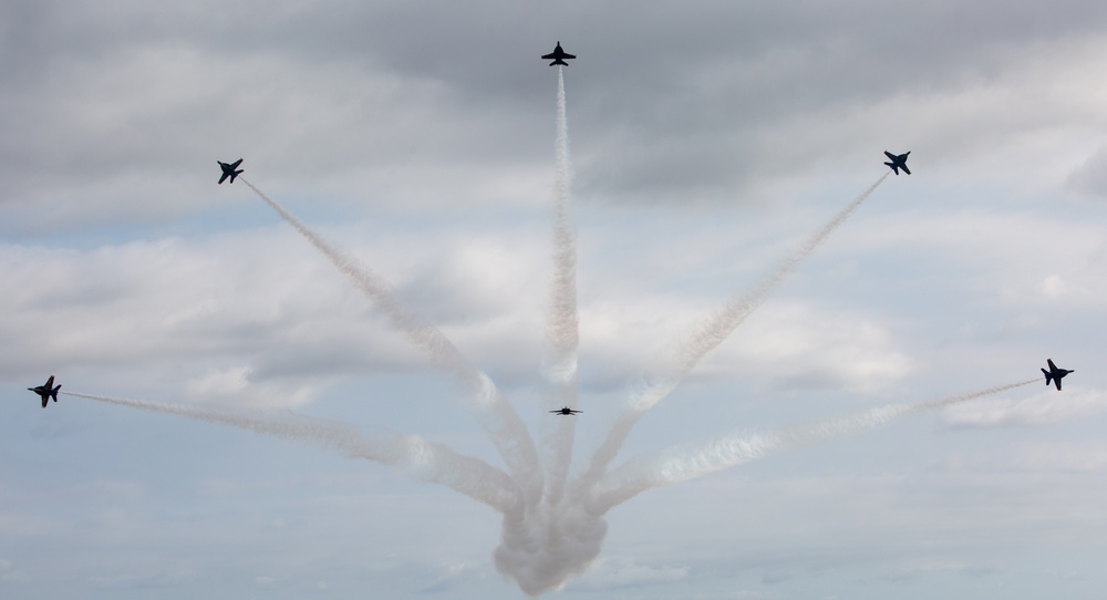 America's Air Show 2025 Day 2: Blue Angels