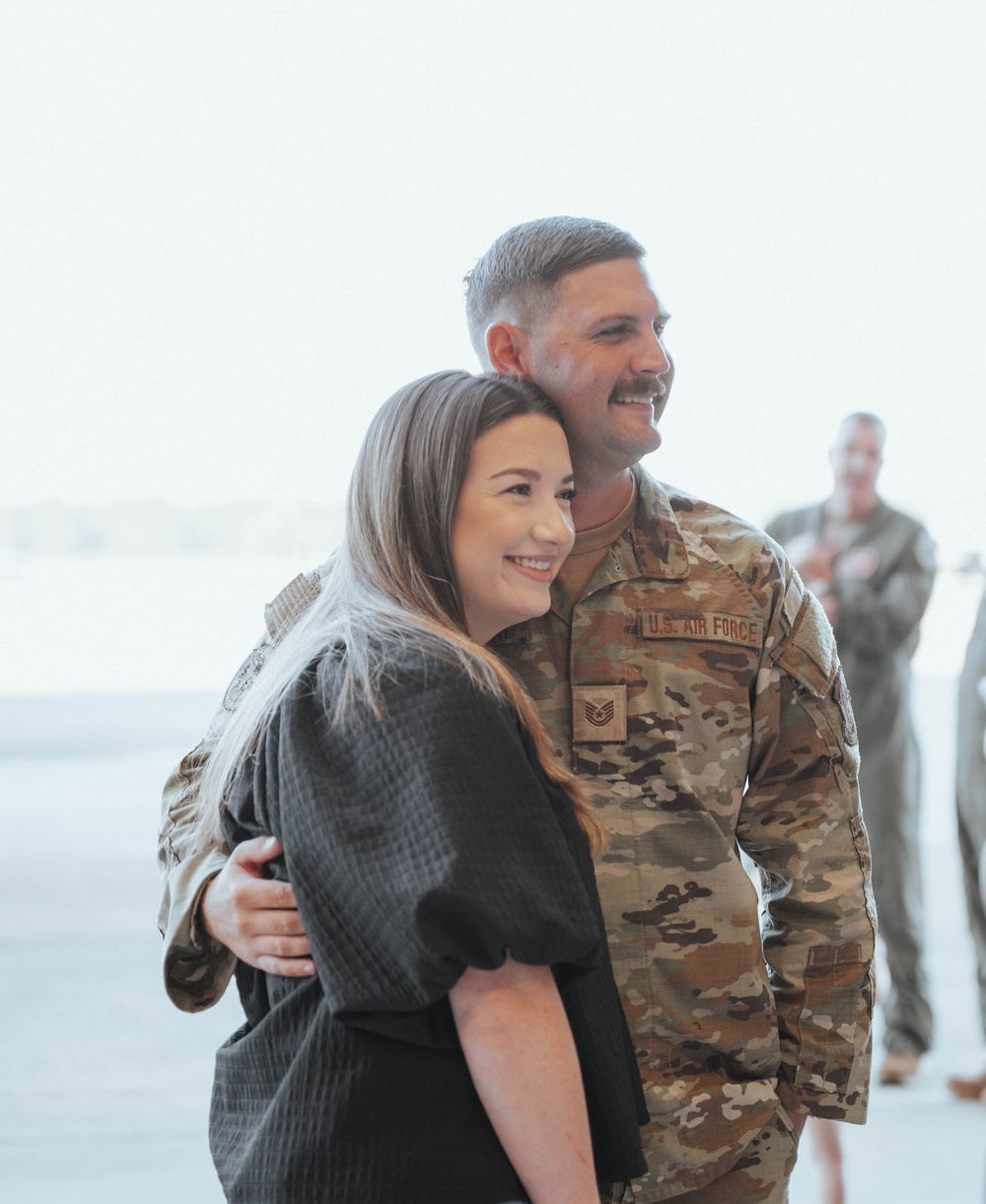 186 ARW Deployers Return to Key Field