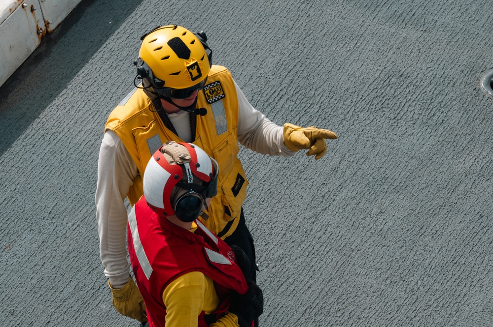 USS Arlington (LPD 24) Conducts Flight Deck Operations For SINKEX During UNITAS 2025