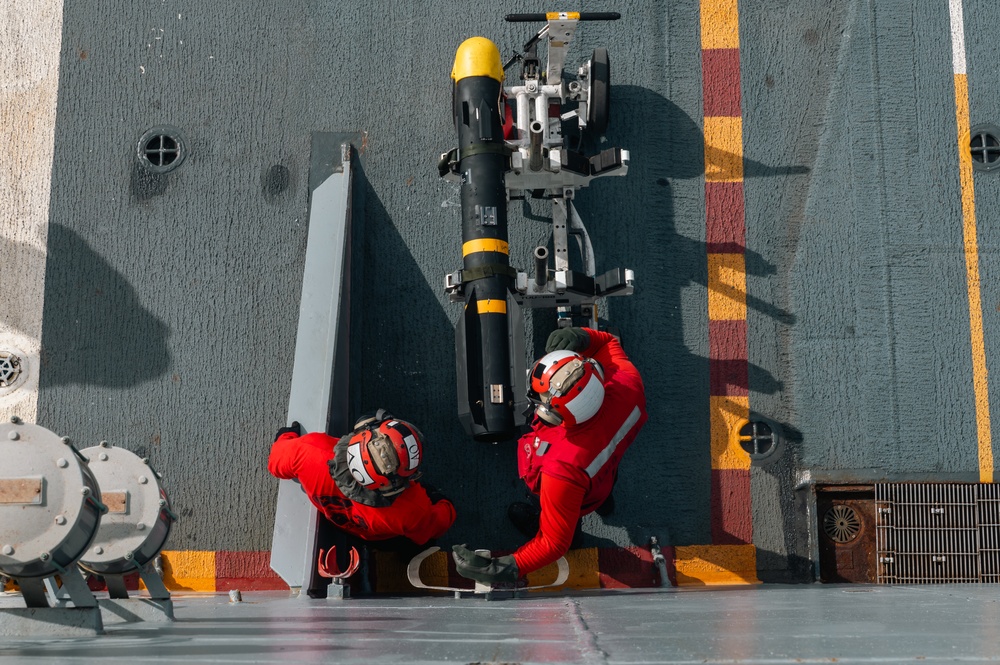 USS Arlington (LPD 24) Conducts Flight Deck Operations For SINKEX During UNITAS 2025