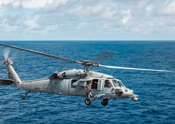 USS Arlington (LPD 24) Conducts SINKEX Flight Ops During UNITAS 2025