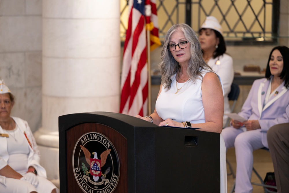 The Annual Gold Star Mother’s Day Commemoration is Held at Arlington National Cemetery