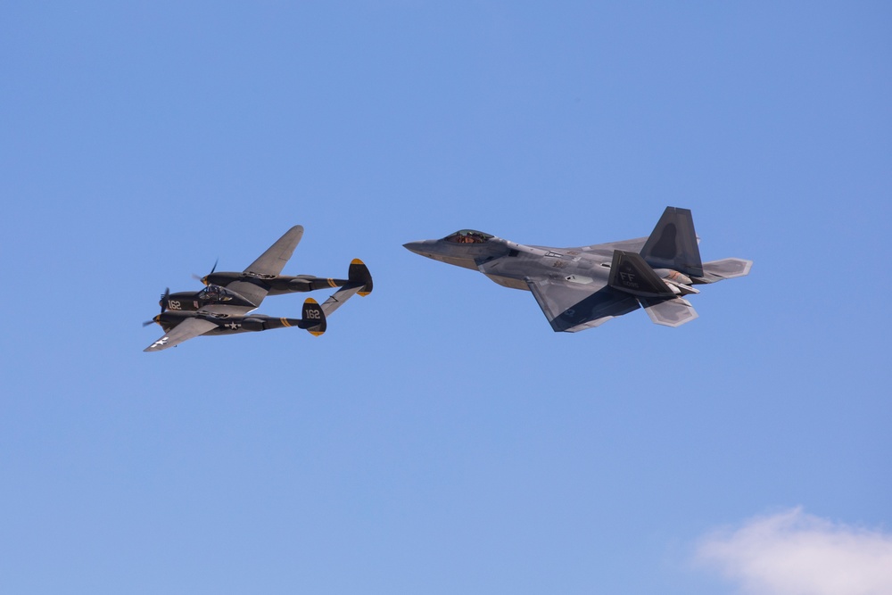 America’s Air Show 2025 Day 3: F-22 Raptor Flight Demo America’s Air Show 2025 Day 3: F-22 Raptor Flight Demo