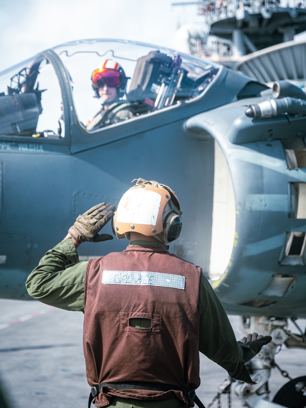 22nd MEU(SOC) | Harrier Flight Deck Maintenance on USS Iwo Jima