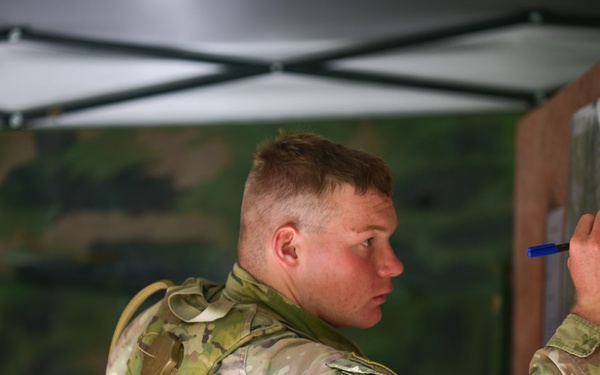 2ID conducts Expert Soldier and Infantry Badge testing