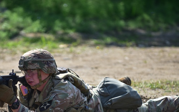 2ID conducts Expert Soldier and Infantry Badge testing