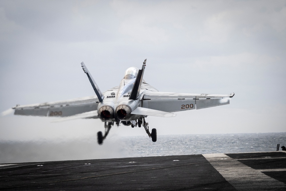 USS Gerald R. Ford (CVN 78) Hosts the British Royal Navy's 1st Sea Lord