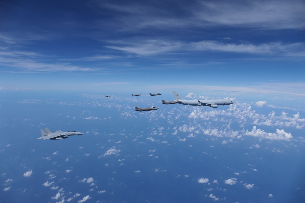Bushido Guardian 25: Trilateral exercise kicks off in the Pacific Bushido Guardian 25: Trilateral exercise kicks off in the Pacific