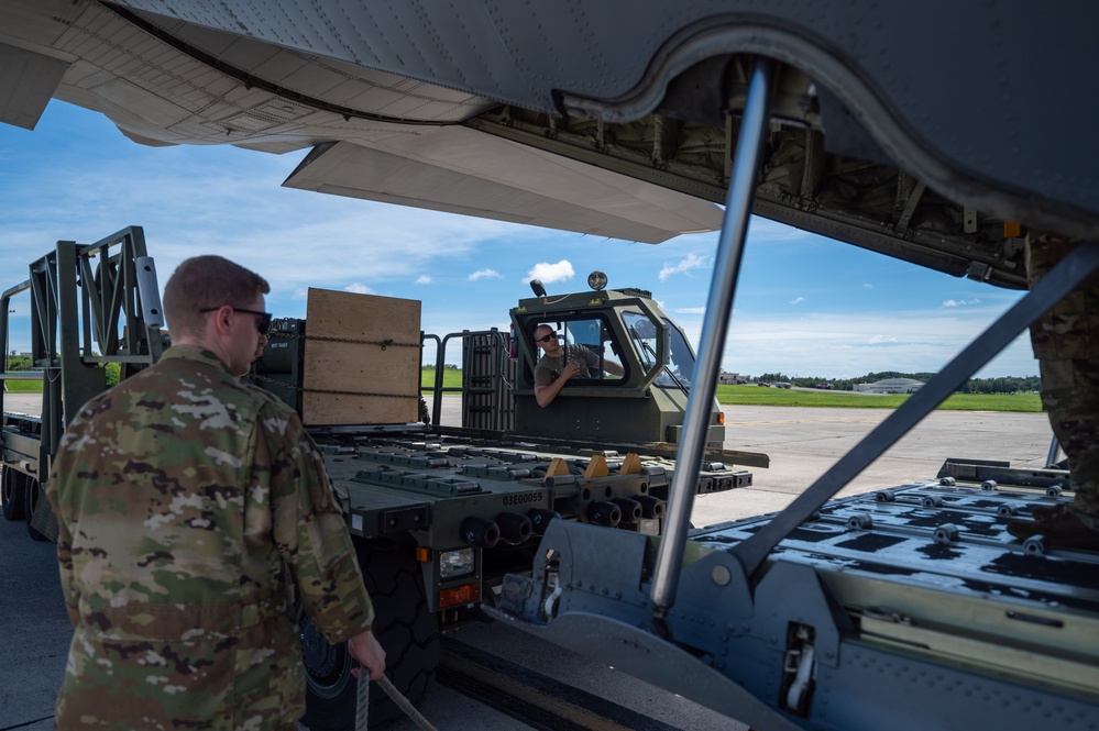 36 AS conducts HIRAIN with US Marines, enables bilateral operations
