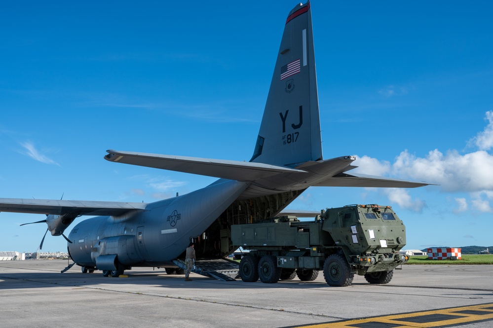 36 AS conducts HIRAIN with US Marines, enables bilateral operations