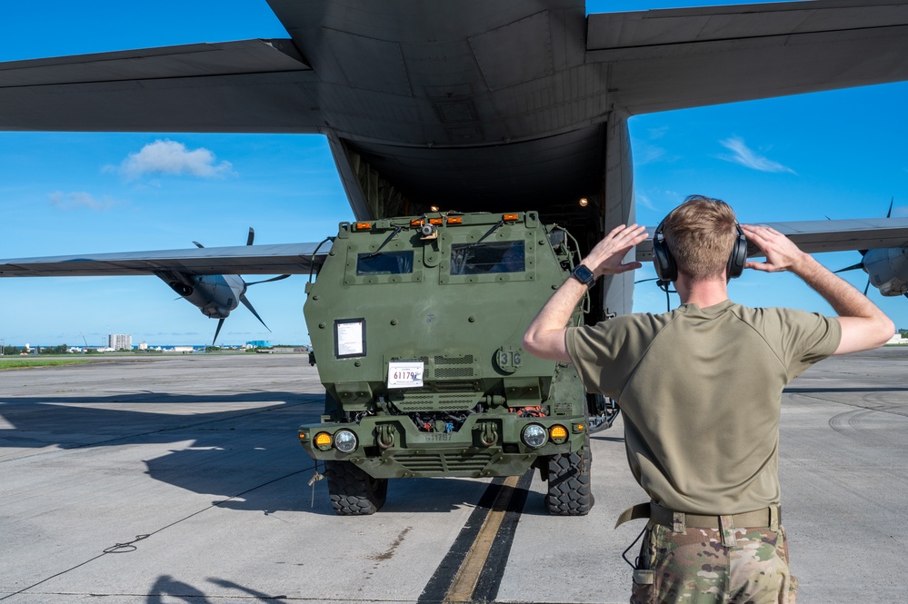 36 AS conducts HIRAIN with US Marines, enables bilateral operations