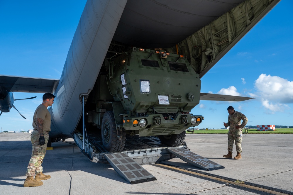 36 AS conducts HIRAIN with US Marines, enables bilateral operations