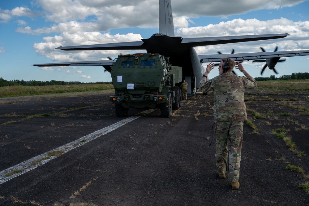 36 AS conducts HIRAIN with US Marines, enables bilateral operations