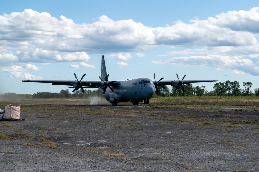 36 AS conducts HIRAIN with US Marines, enables bilateral operations