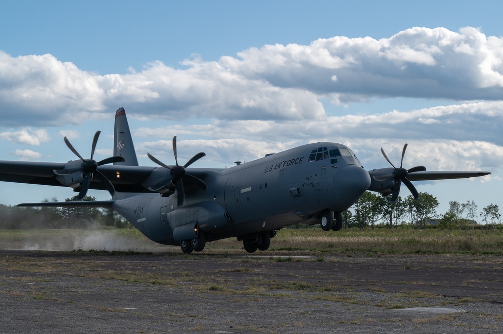 36 AS conducts HIRAIN with US Marines, enables bilateral operations