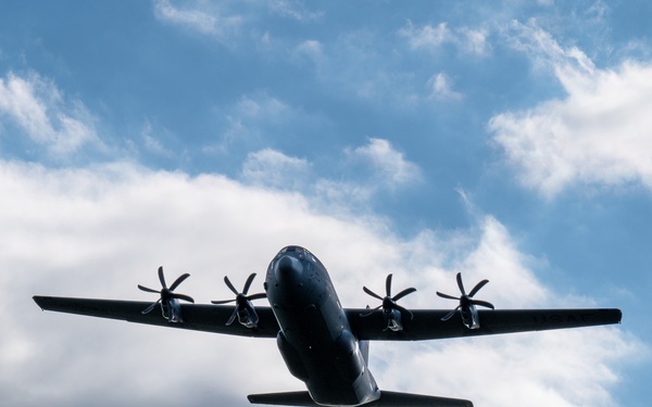 36 AS conducts HIRAIN with US Marines, enables bilateral operations