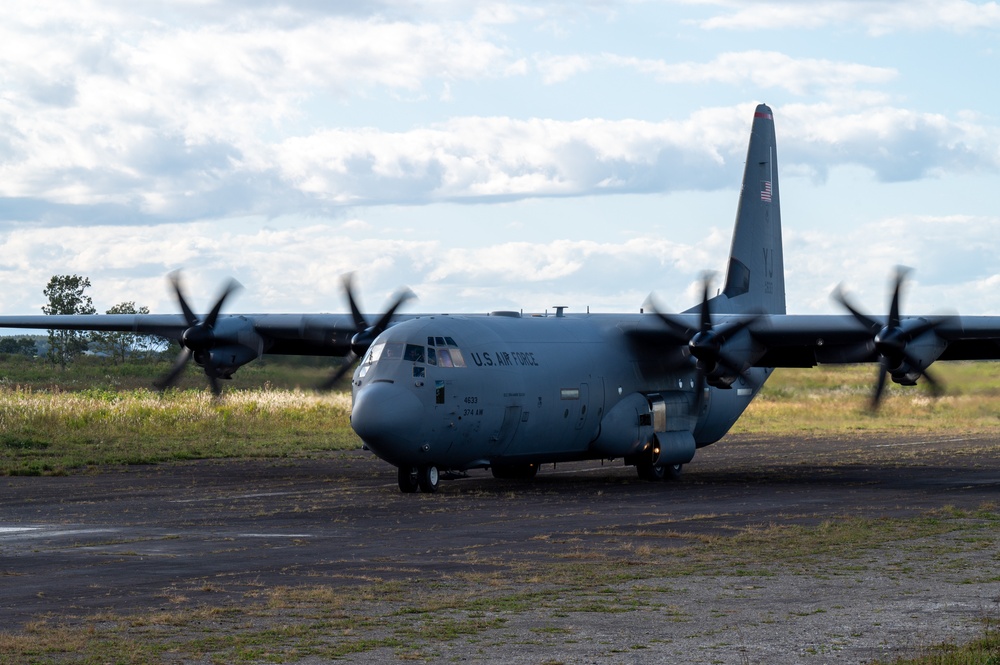36 AS conducts HIRAIN with US Marines, enables bilateral operations