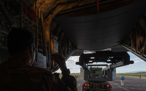 36 AS conducts HIRAIN with US Marines, enables bilateral operations