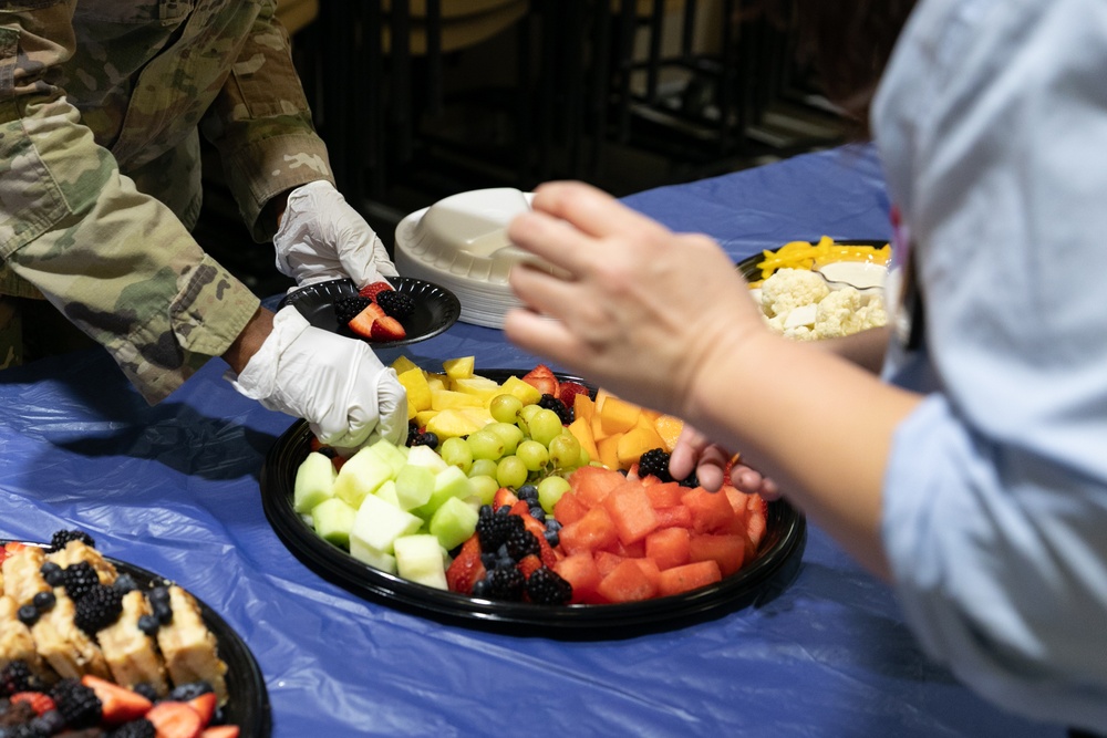 Airmen play games Veterans at the Armed Forces Retirement Home