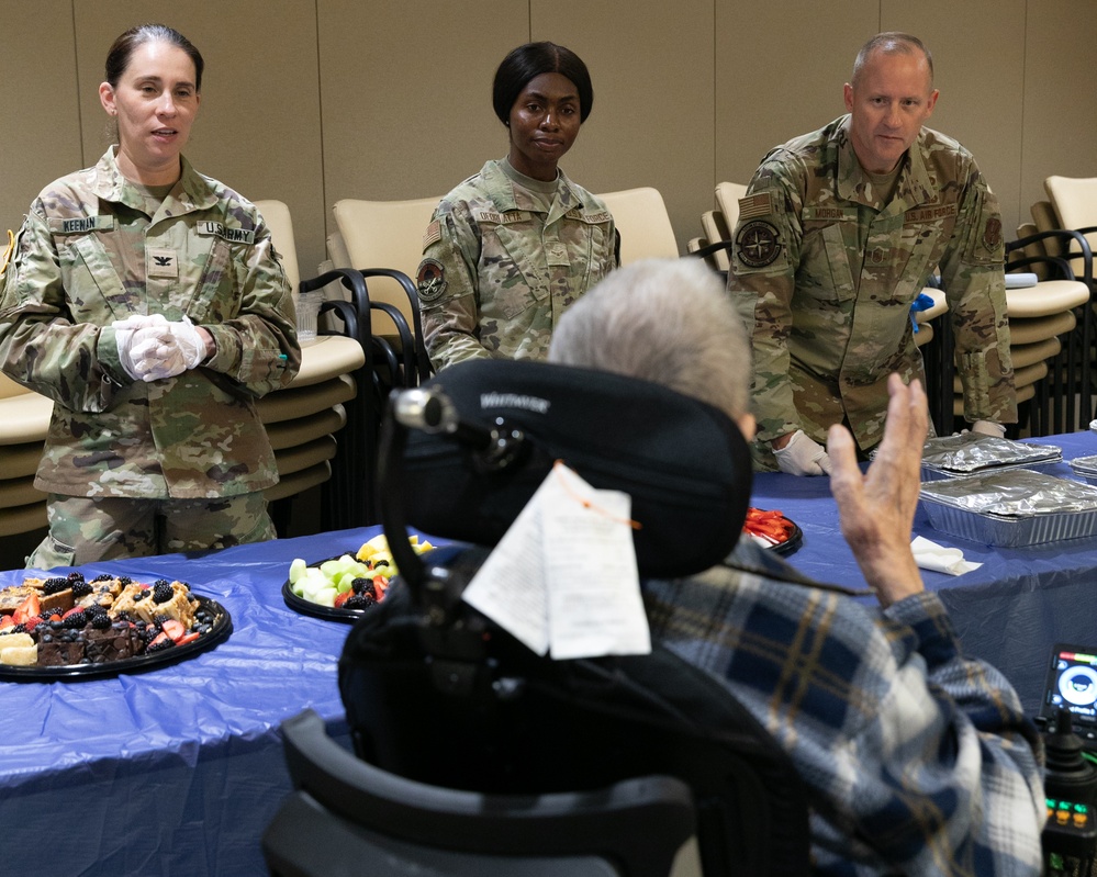 Airmen play games Veterans at the Armed Forces Retirement Home