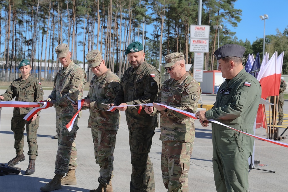 FUEL FACILITY RIBBON CUTTING – POWIDZ, POLAND