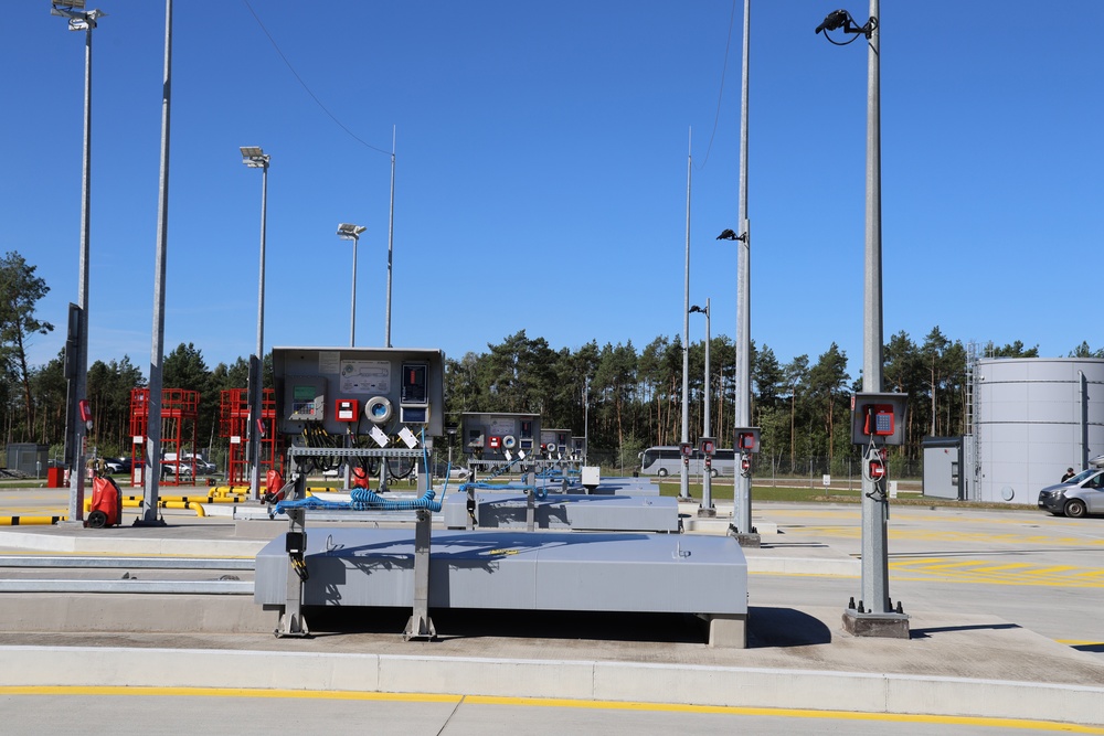 FUEL FACILITY RIBBON CUTTING – POWIDZ, POLAND