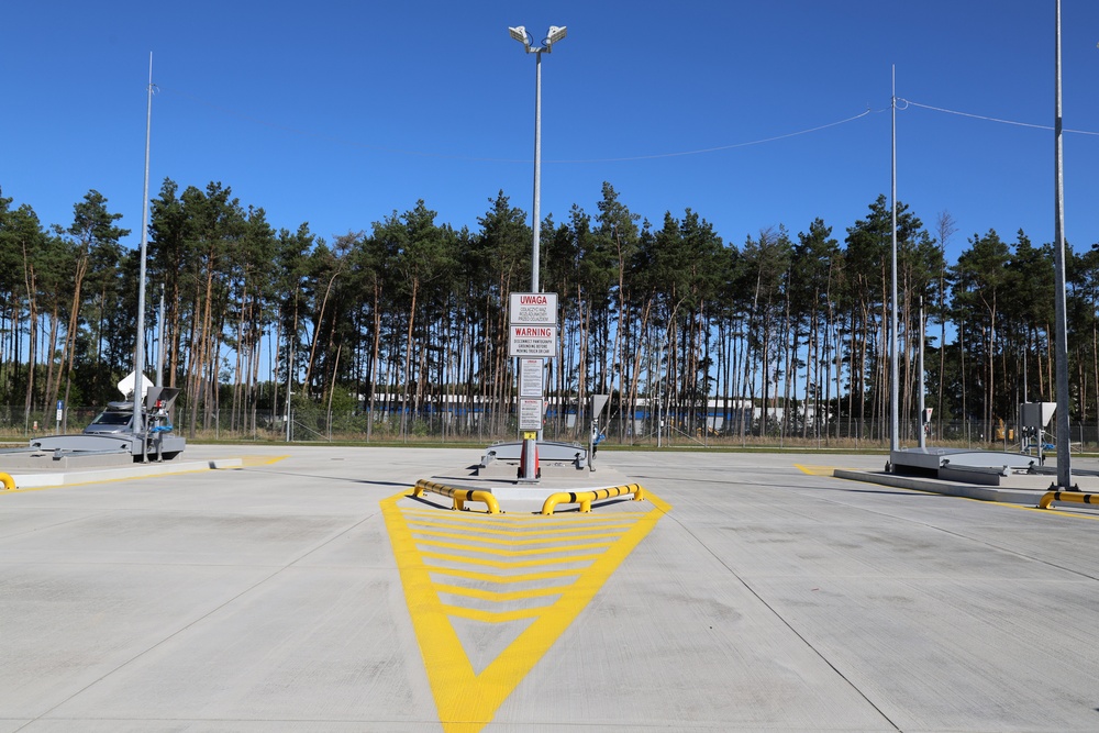FUEL FACILITY RIBBON CUTTING – POWIDZ, POLAND
