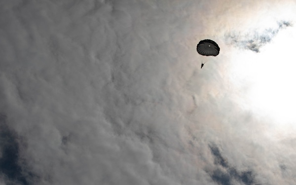 SOCEUR and Allies sharpen readiness with airborne training