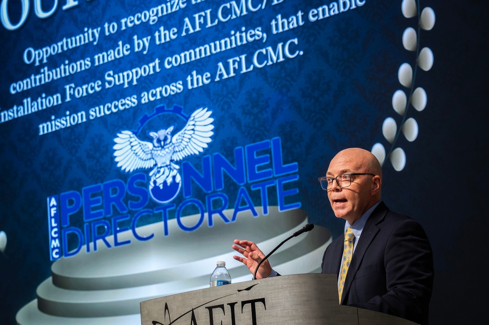AFLCMC recognizes human resources professionals during awards ceremony