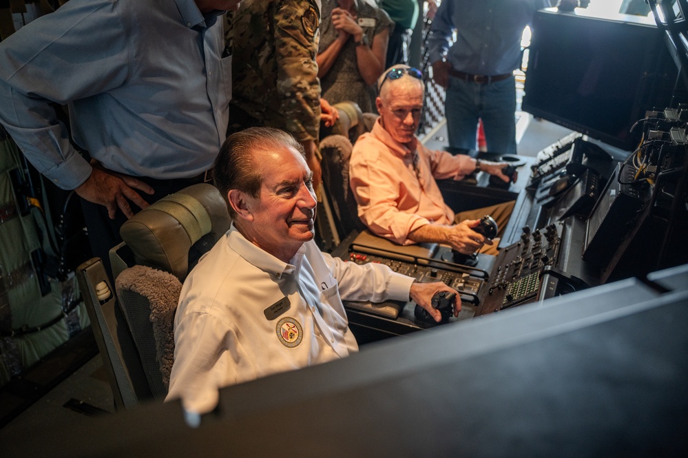 Florida Defense Support Commission tours Hurlburt Field