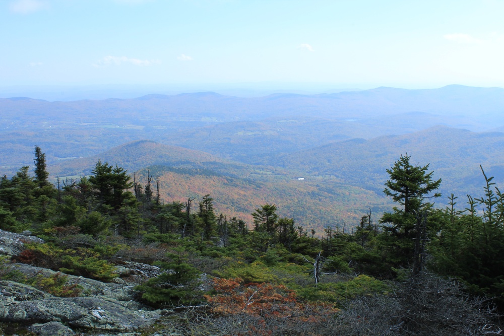Fall hike to the top of Mount Abraham