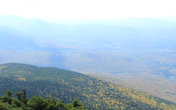 Fall hike to the top of Mount Abraham