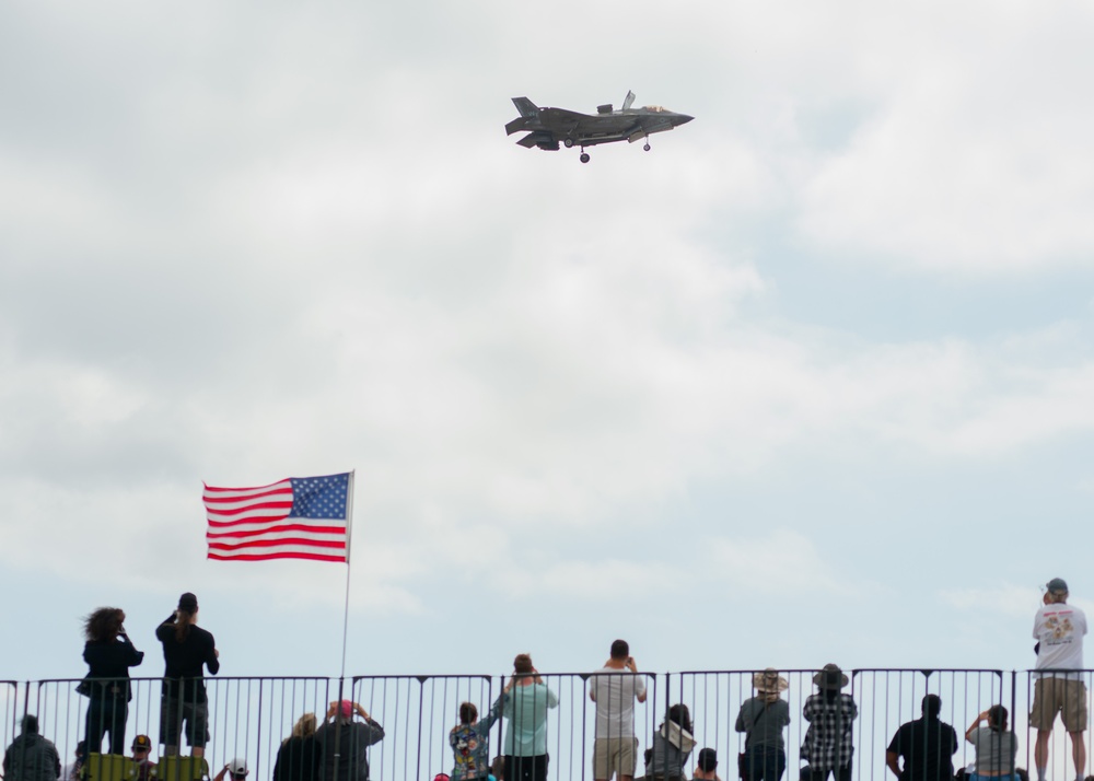 NMRTC San Diego STEM team exhibits Navy Medicine expeditionary capabilities at America's Air Show 2025