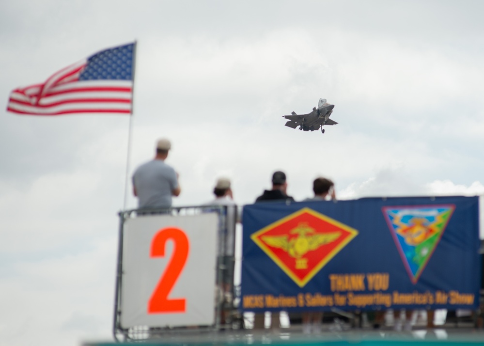 NMRTC San Diego STEM team exhibits Navy Medicine expeditionary capabilities at America's Air Show 2025