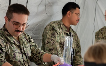 NMRTC San Diego STEM team exhibits Navy Medicine expeditionary capabilities at America's Air Show 2025
