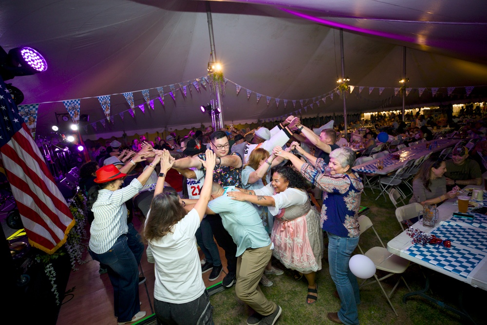 Prost! Fort Bliss celebrates annual FMWR-hosted Oktoberfest