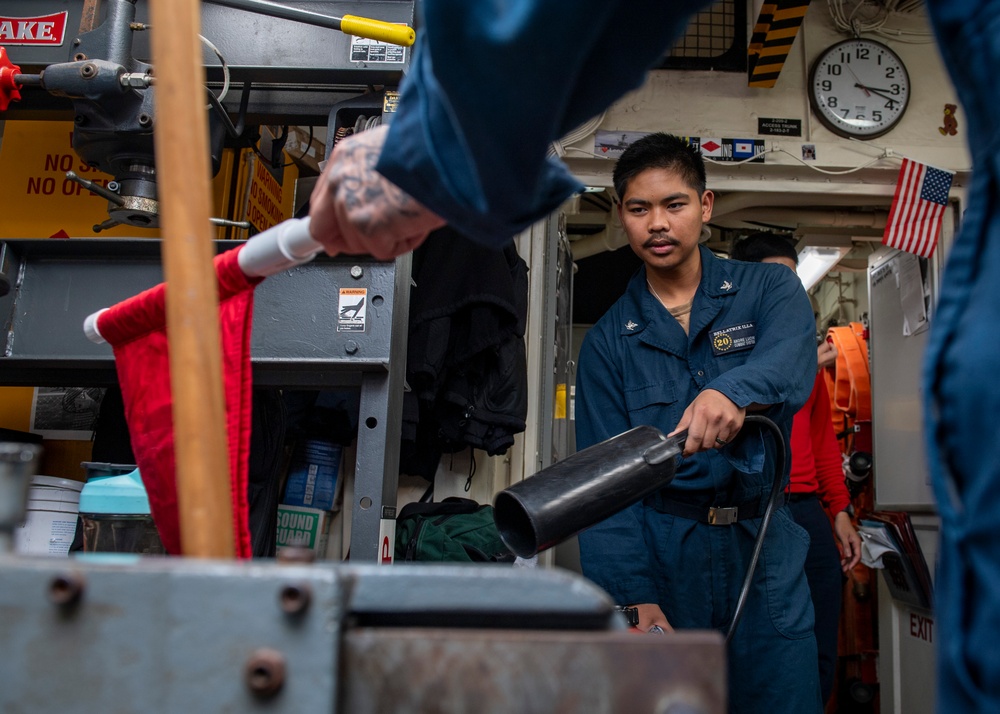 USS Higbee Conducts Damage Control Training