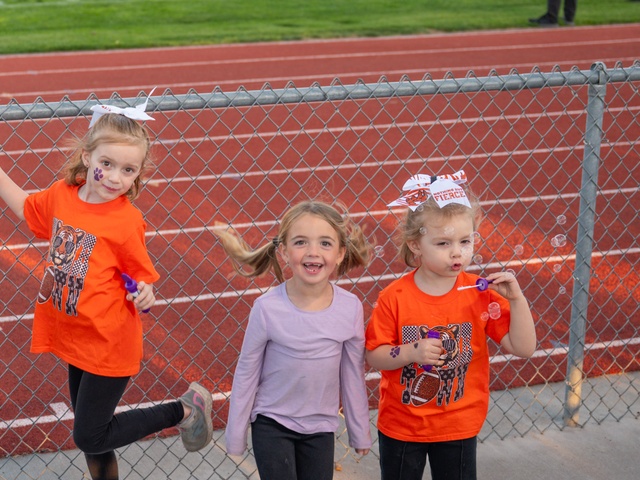 Mountain Home AFB joins Mountain Home High School for Military Appreciation Night